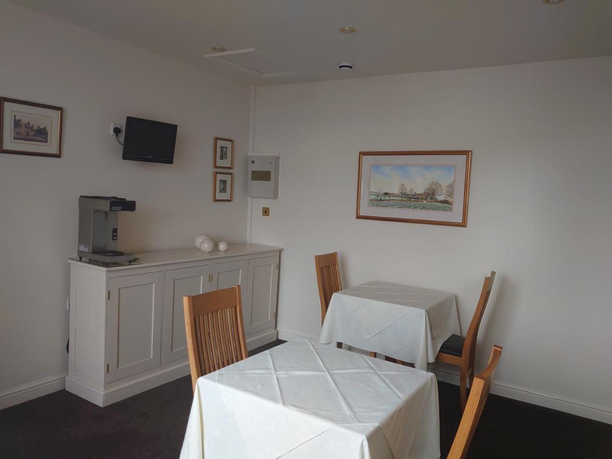 Geordie Pride Lodge Liversedge ภายนอก รูปภาพ