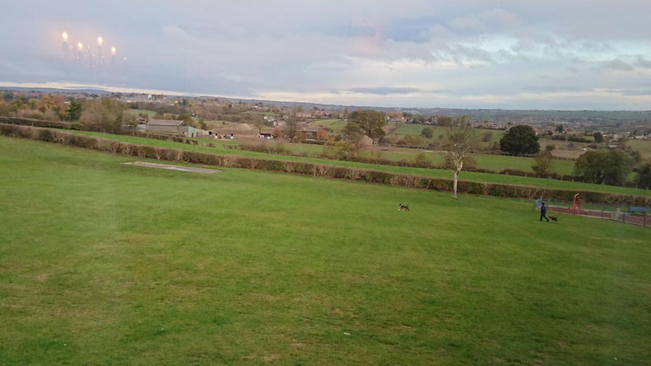 Geordie Pride Lodge Liversedge ภายนอก รูปภาพ