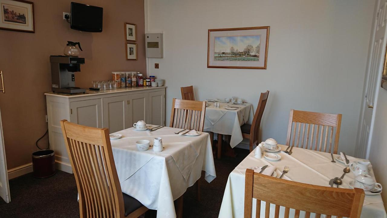 Geordie Pride Lodge Liversedge ภายนอก รูปภาพ