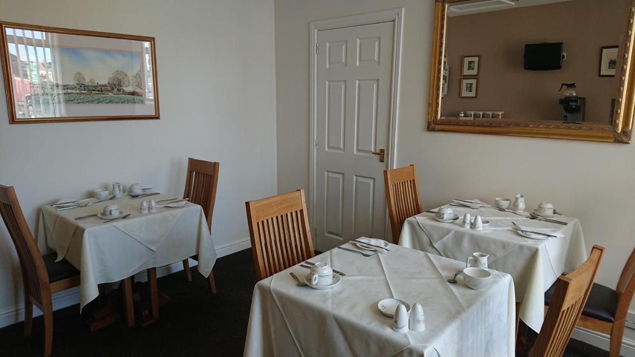 Geordie Pride Lodge Liversedge ภายนอก รูปภาพ